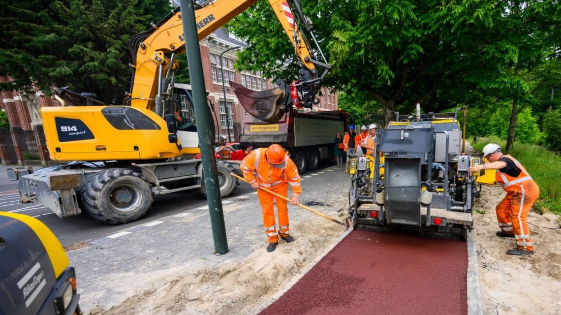 Asfalteren fietspad Oostduinlaan