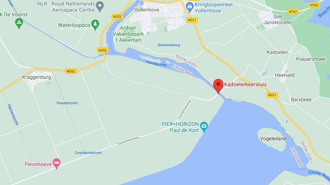 De Kadoelerkeersluis tussen Flevoland en Overijssel