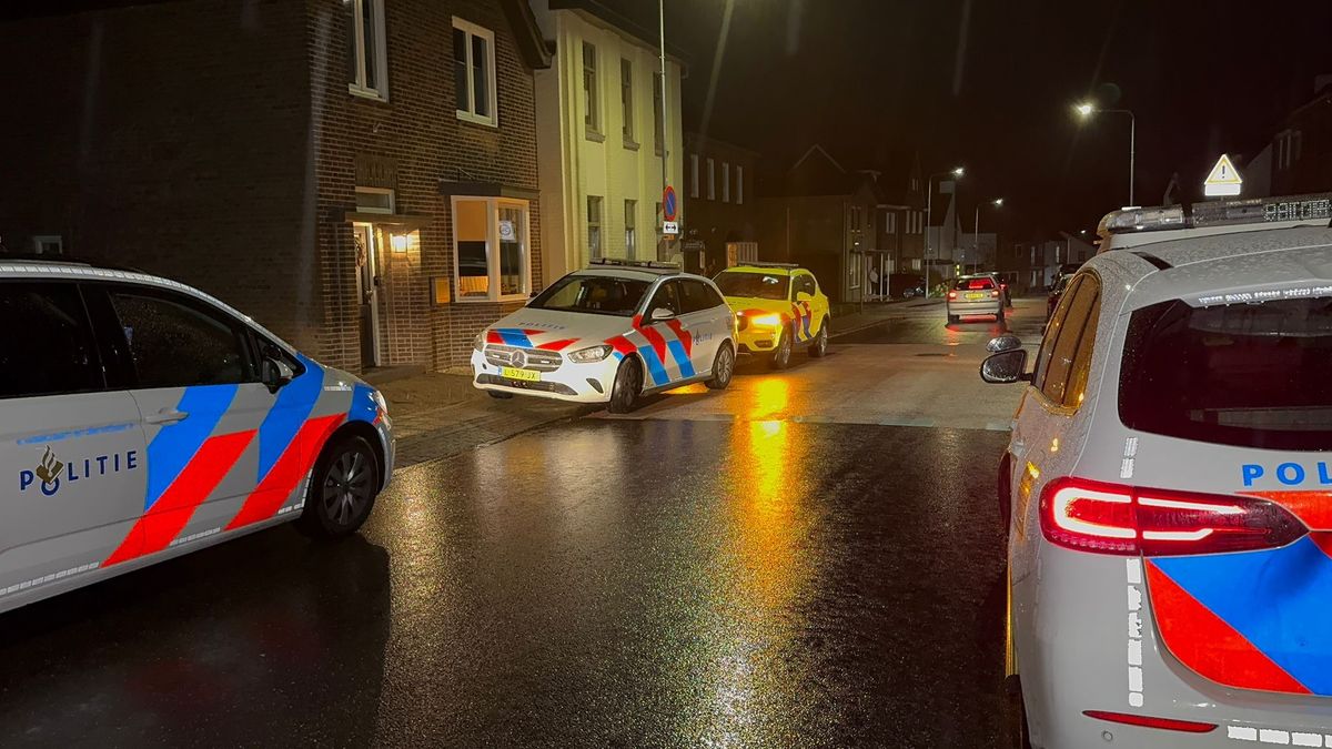 Gewonde bij woningoverval, politie op zoek naar gevluchte verdachte