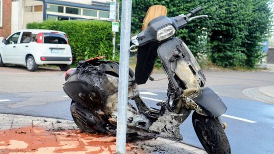 Scooter brandt uit in Geldermalsen