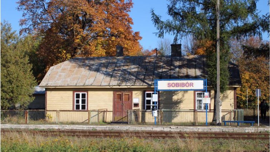 De bouw van een nieuw herinneringscentrum bij voormalig concentratiekamp Sobibór is in volle gang. Waarschijnlijk kan het volgend jaar geopend worden. De provincie Gelderland is één van de initiatiefnemers van de bouw van het nieuwe herinneringscentrum.