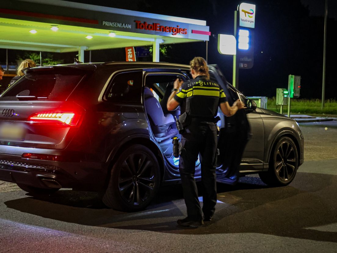 Kogelinslagen in auto
