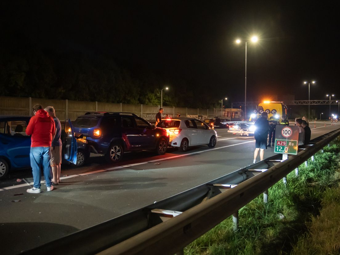Meerdere auto's klapten op elkaar.
