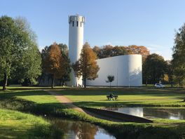 Adventskerk in Assen mogelijk Mooiste kerk van Nederland: 'De bezoeker wordt als ware omarmd'
