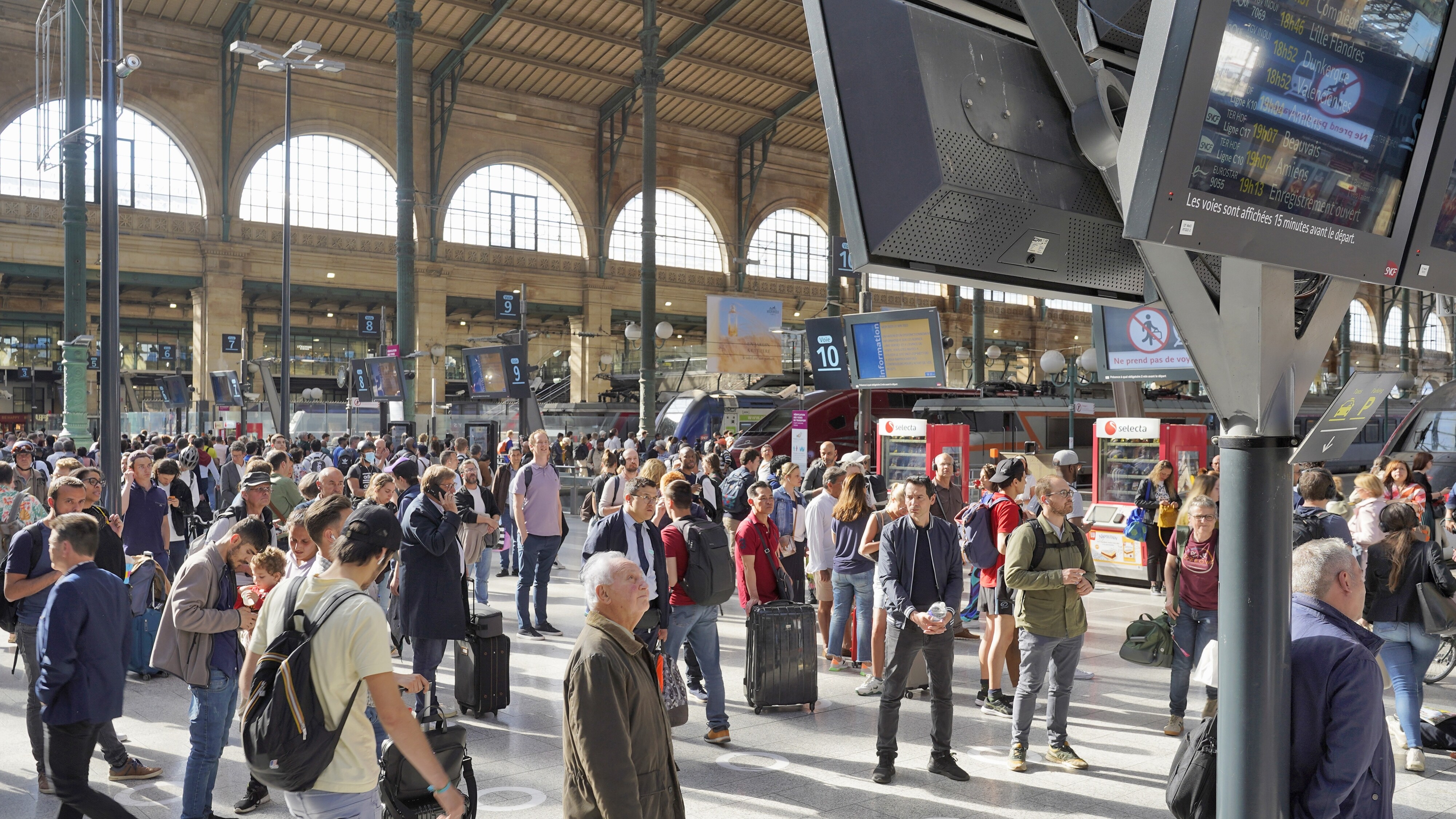 Nieuwe Aanbieder Van Treindienst Tussen Groningen En Parijs, Mét Stop ...