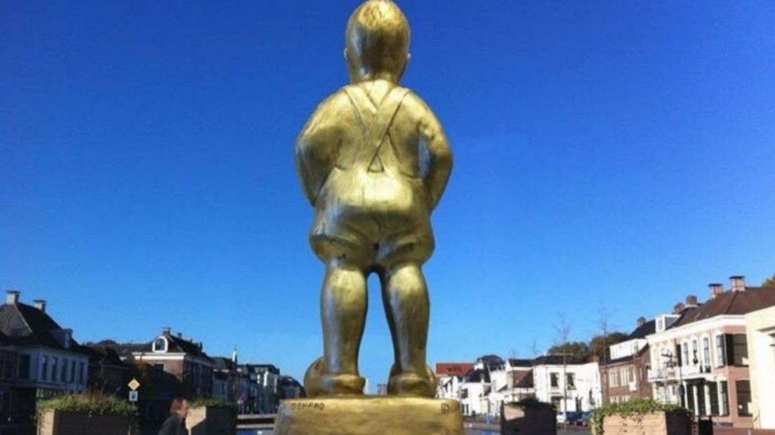 De grote Gouden Bartje aan de kop van de Vaart (Rechten: Harry Cock en Frans Jansen)