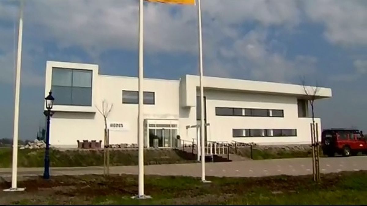 Cosmeticabedrijf Medex na drie jaar in nieuw pand