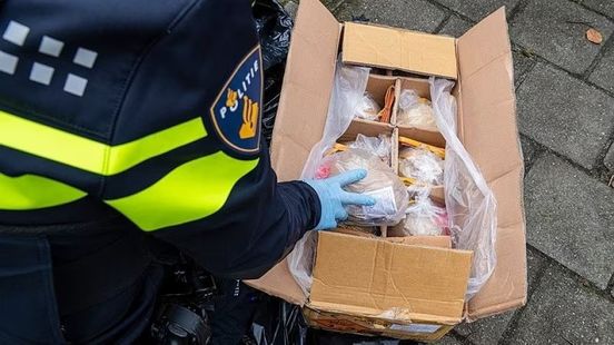 49 kilo zwaar vuurwerk in woning gevonden
