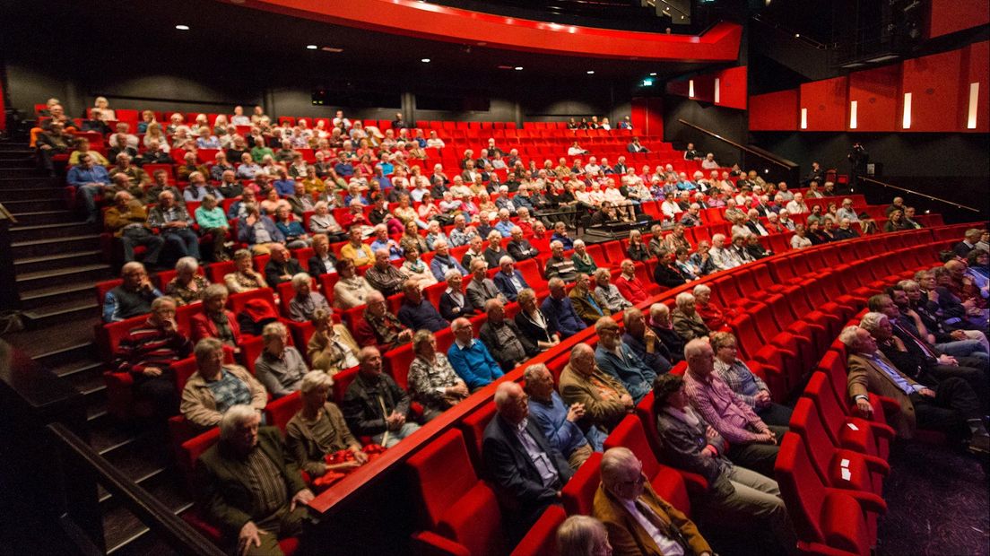 Medewerkers Deventer Schouwburg uiten zorgen over toekomst in brief naar raad