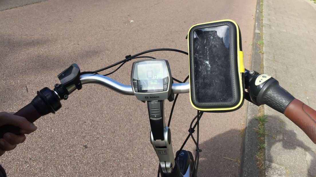Zou dit de oplossing zijn voor telefoongebruik op de fiets?