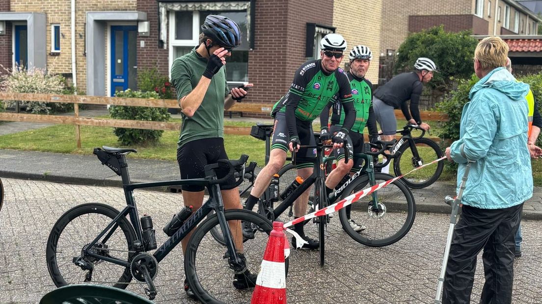 De fytsers meie om 12.30 oere fierder fytse