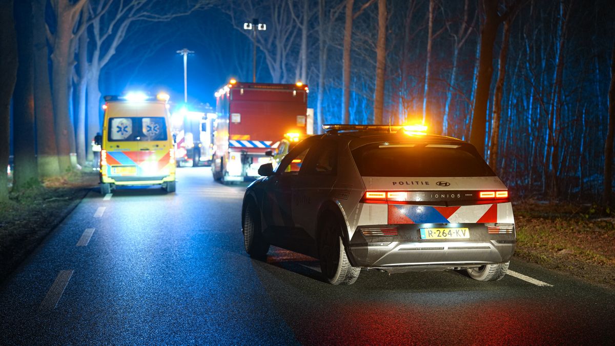 Ernstig gewonde bij ongeluk Nooitgedacht: weg afgesloten