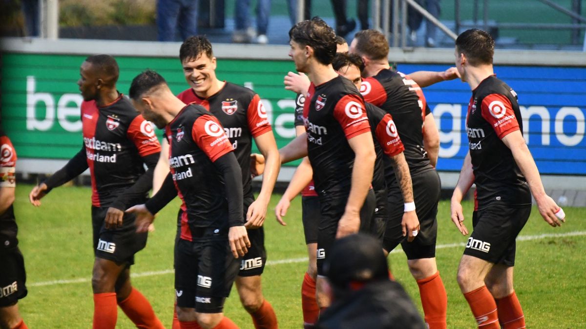 De Treffers overtuigt met 6-2 en ruikt titelkansen