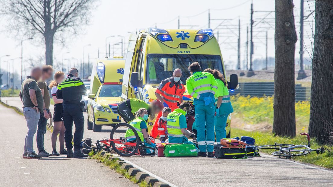 Wielrenner gewond bij ongeluk in Nieuwersluis