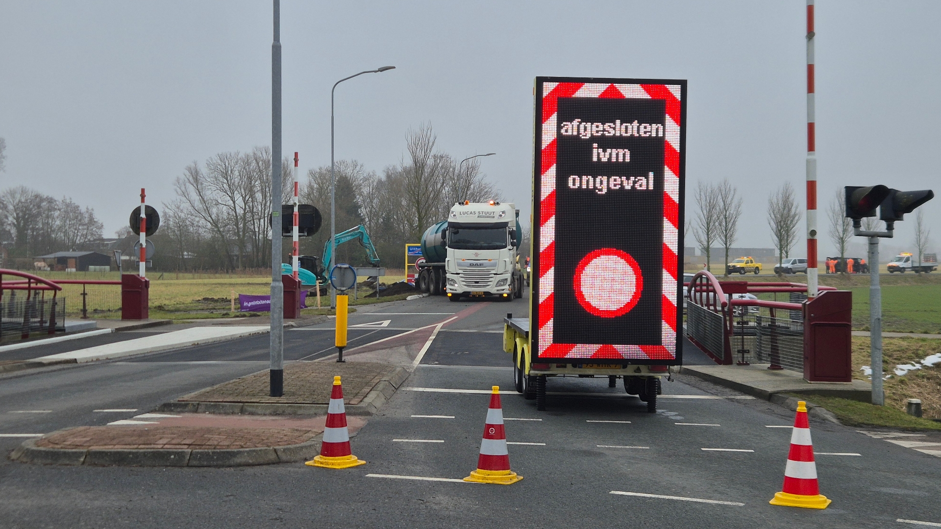 112-nieuws: N999 bij Uithuizen dicht wegens bergingswerkzaamheden • Vernielingen op sportpark in Veendam