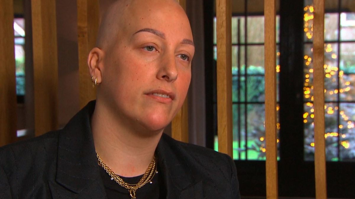 Elis Ligtlee (31): 'Er wachten nog heel wat uren op de operatiekamer'