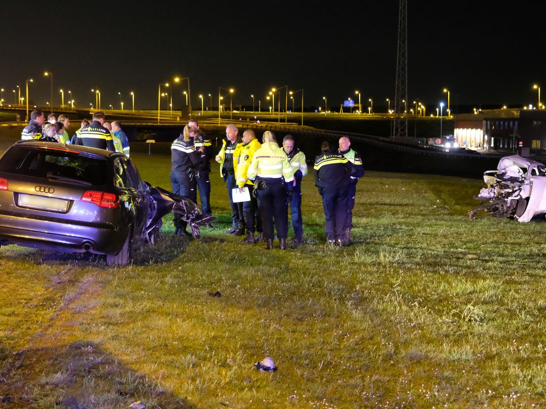 De plaats van het ongeval, de Vondelingenweg in Rotterdam