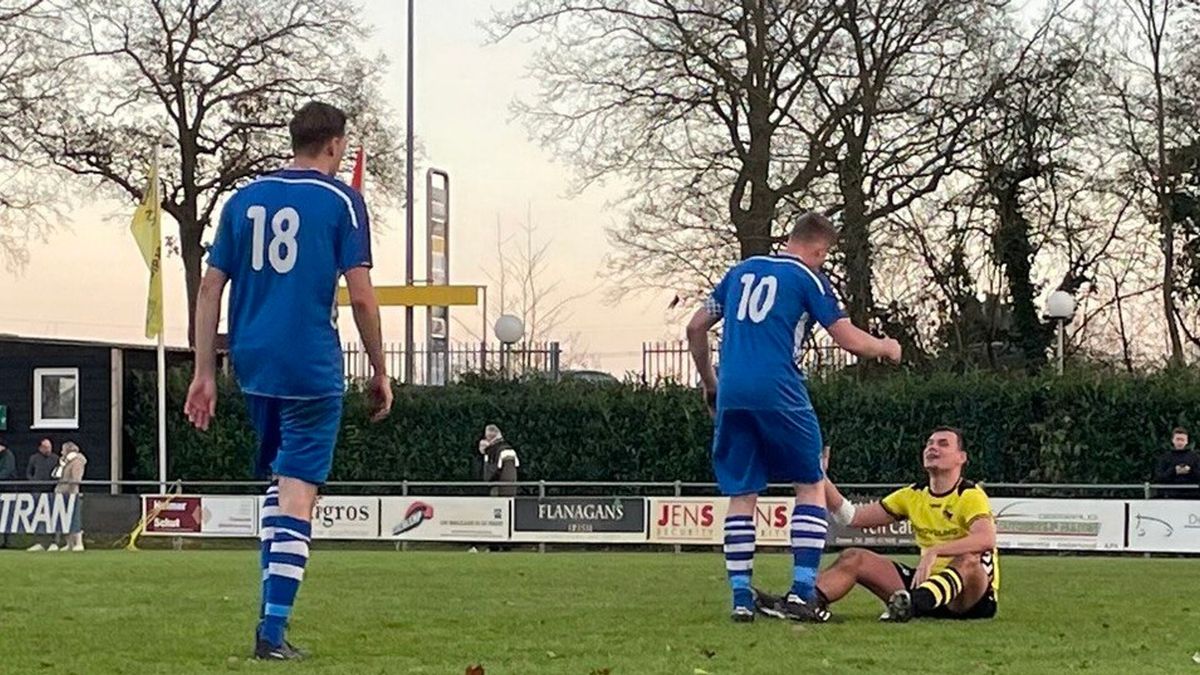 Spektakel in Emmerschans: EHS'85 - Actief van 3-0 naar 3-4 en uiteindelijk 4-4