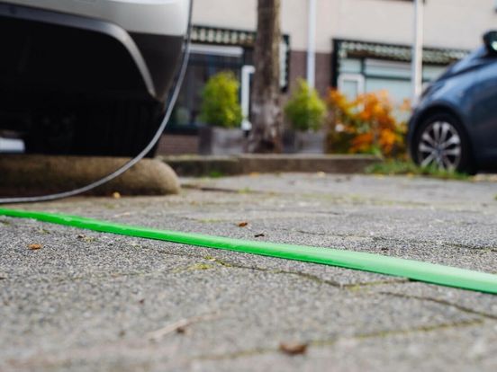 Assen start oplaadproef voor inwoners met elektrische auto zonder eigen oprit