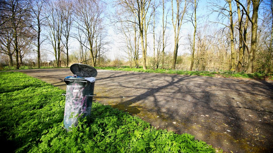 Op deze parkeerplaats werd het lichaam van Hans gevonden