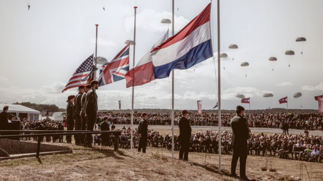 Airborne herdenking op de Ginkelse heide in Ede.
