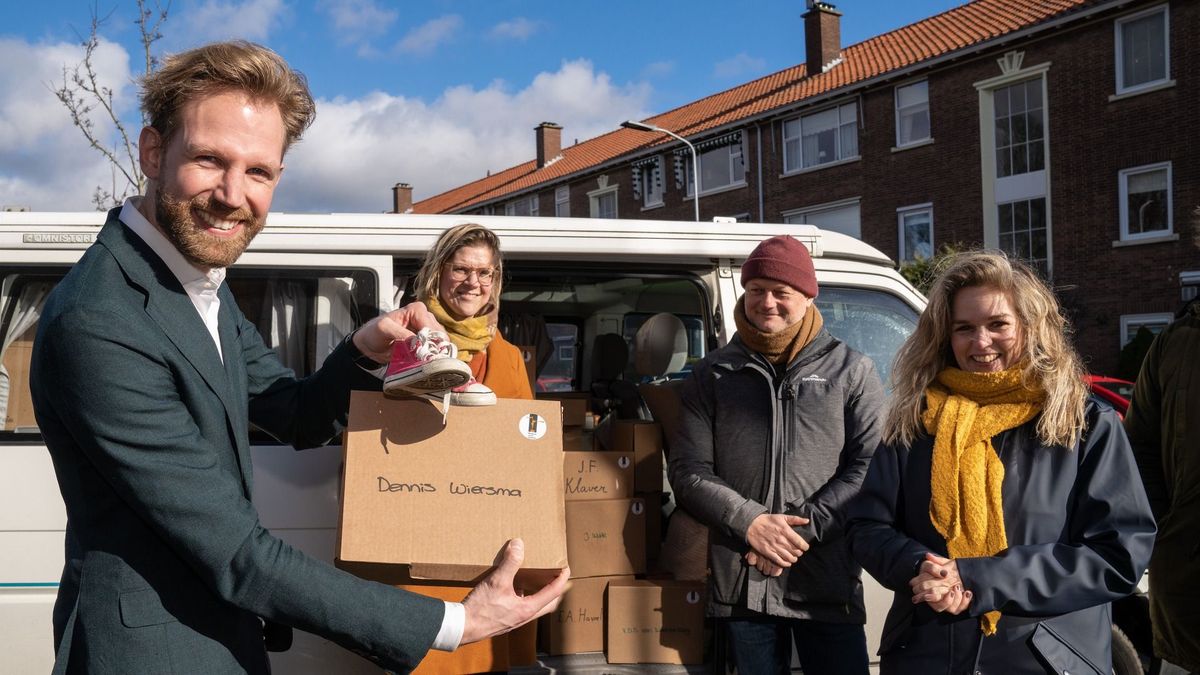 Ministerie van de Toekomst geeft kinderschoenen aan Den Haag als