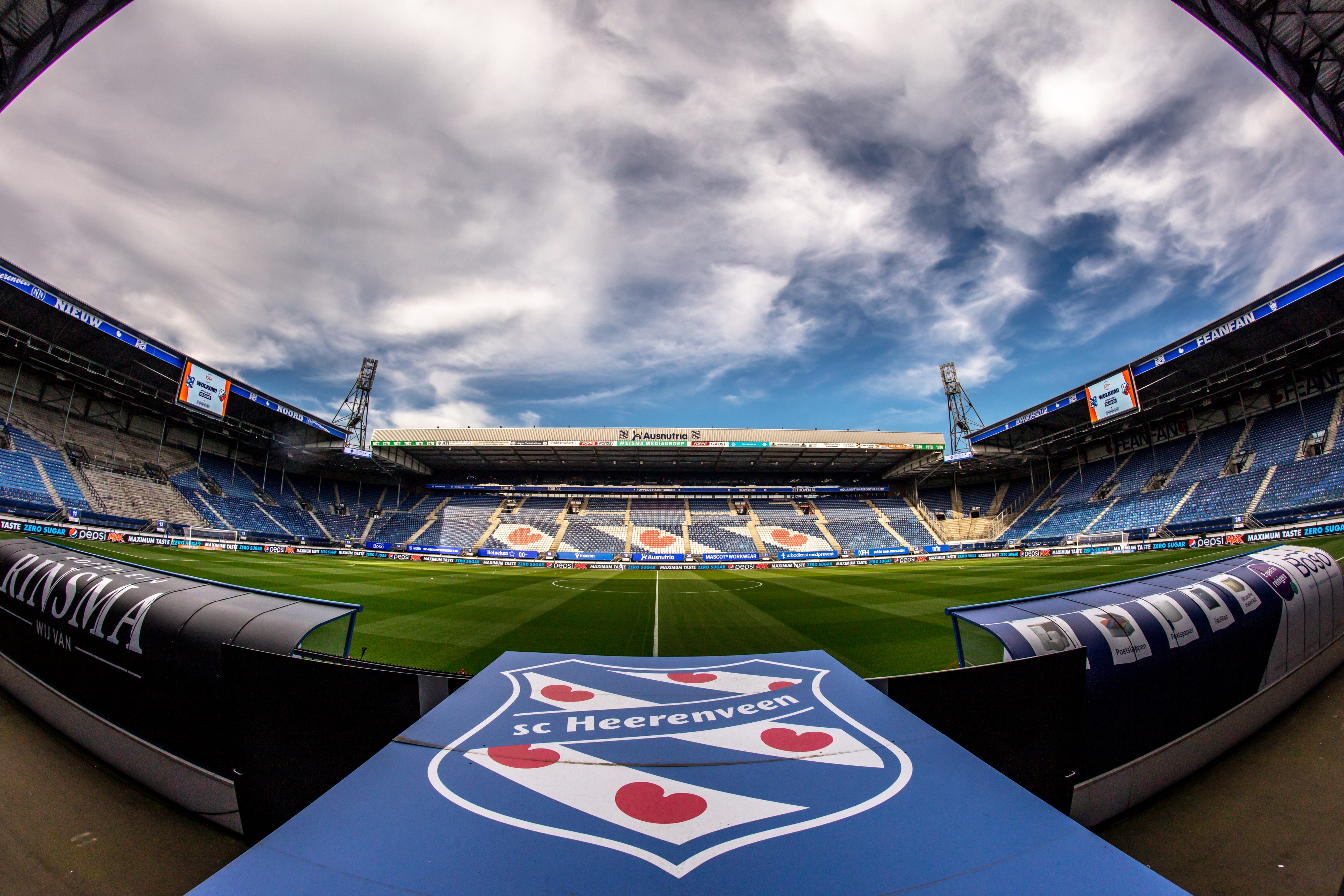 Het Abe Lenstra Stadion