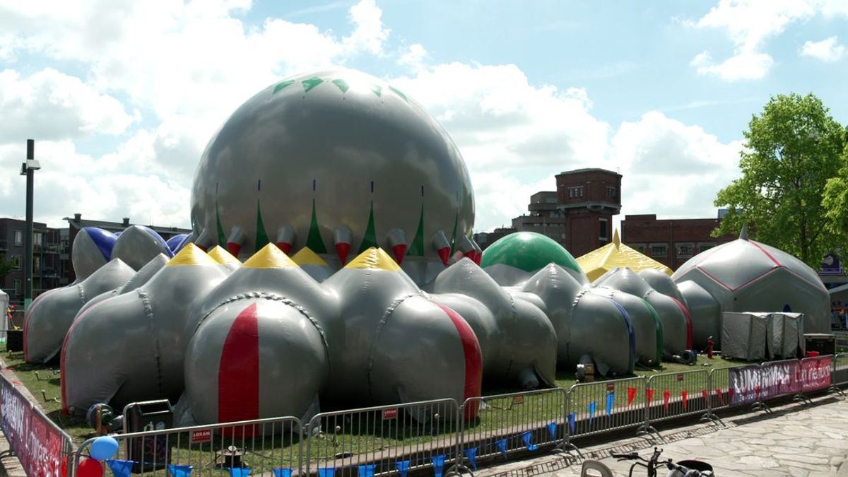 Luminarium in Enschede plat: 'Alle kabels en generatoren gestolen'
