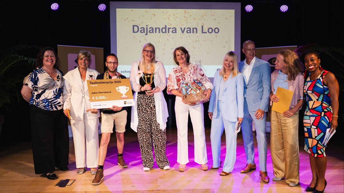 Dajandra van Loo (35) uit Kerkrade wint publieksprijs Taalhelden 2025
