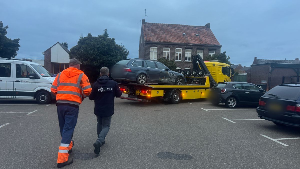 Politie toont beelden van vluchtauto verdachte in zaak rond dodelijke steekpartij in Herkenbosch