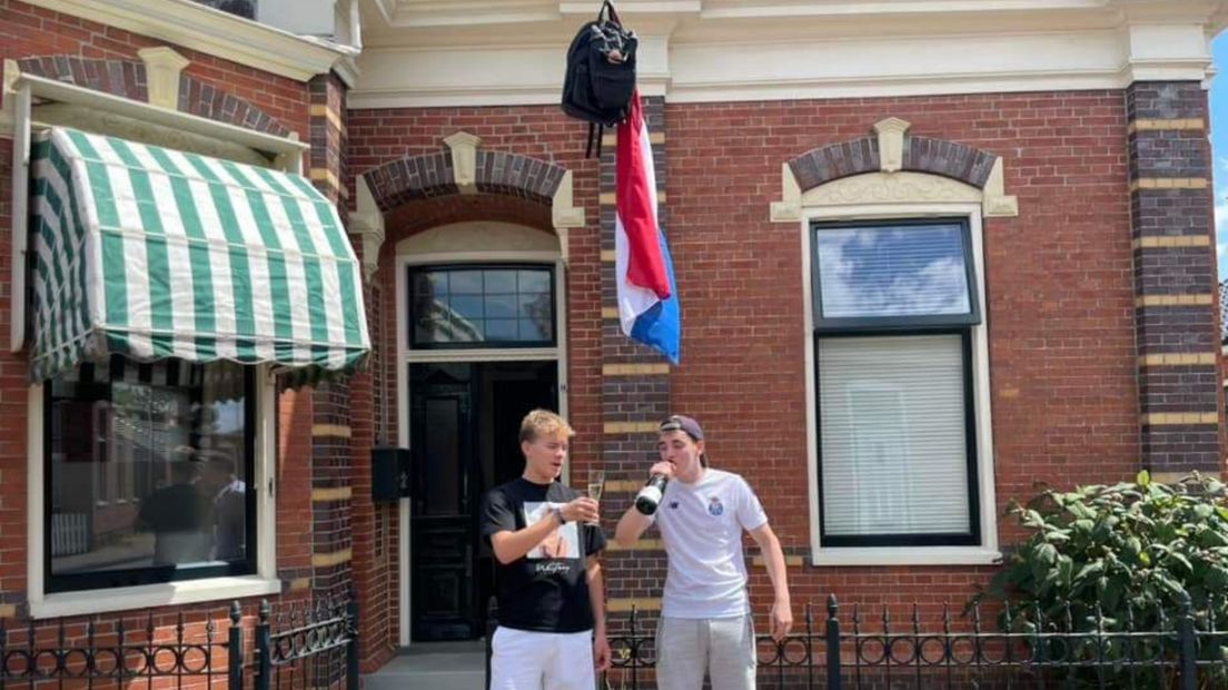 Extra Rondje Groningen feliciteert alle geslaagden - RTV Noord