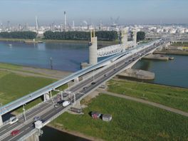 De Hartelbrug gaat dicht, ook na de zomervakantie: 'flinke hinder voor automobilisten'