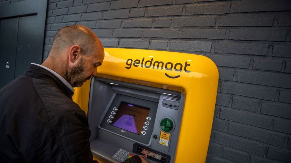 Een pinautomaat van Geldmaat.