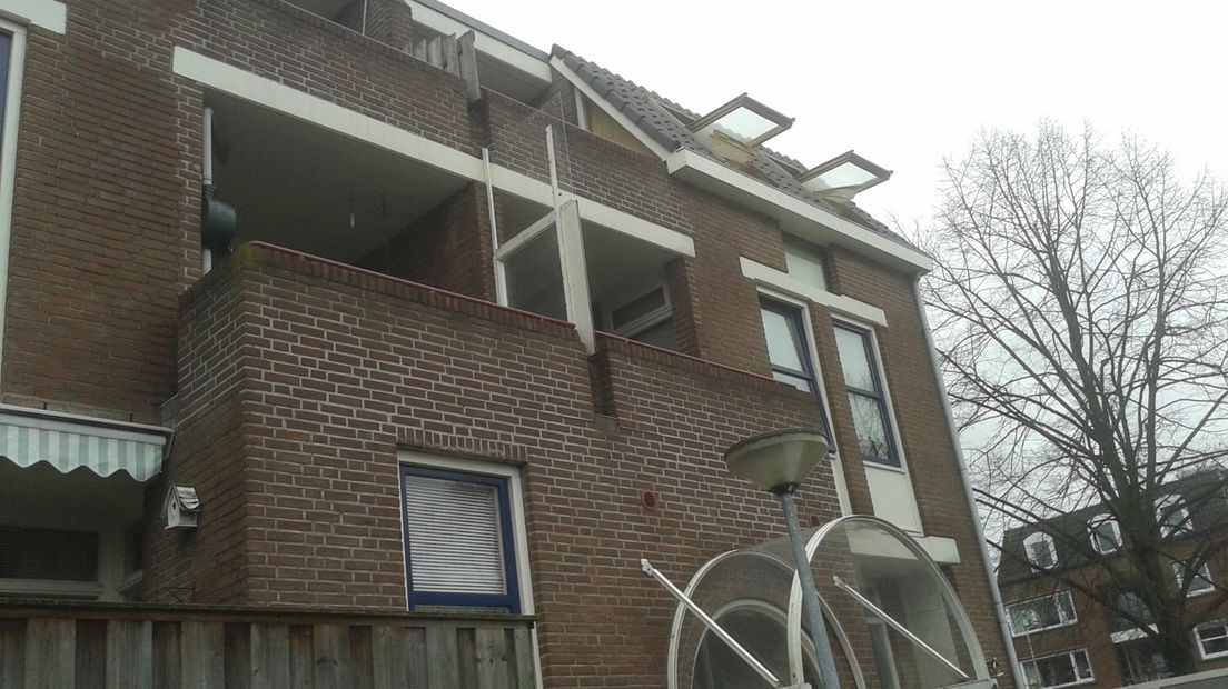 Het flatgebouw aan de Kloosterstraat