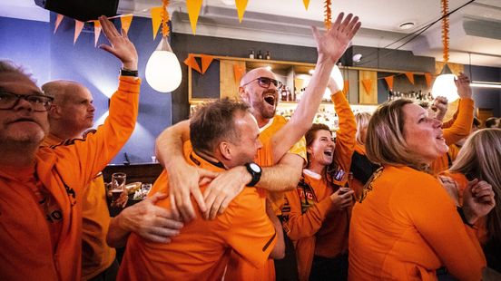 's Nachts het WK kijken: Elburg wil horeca ruimte geven