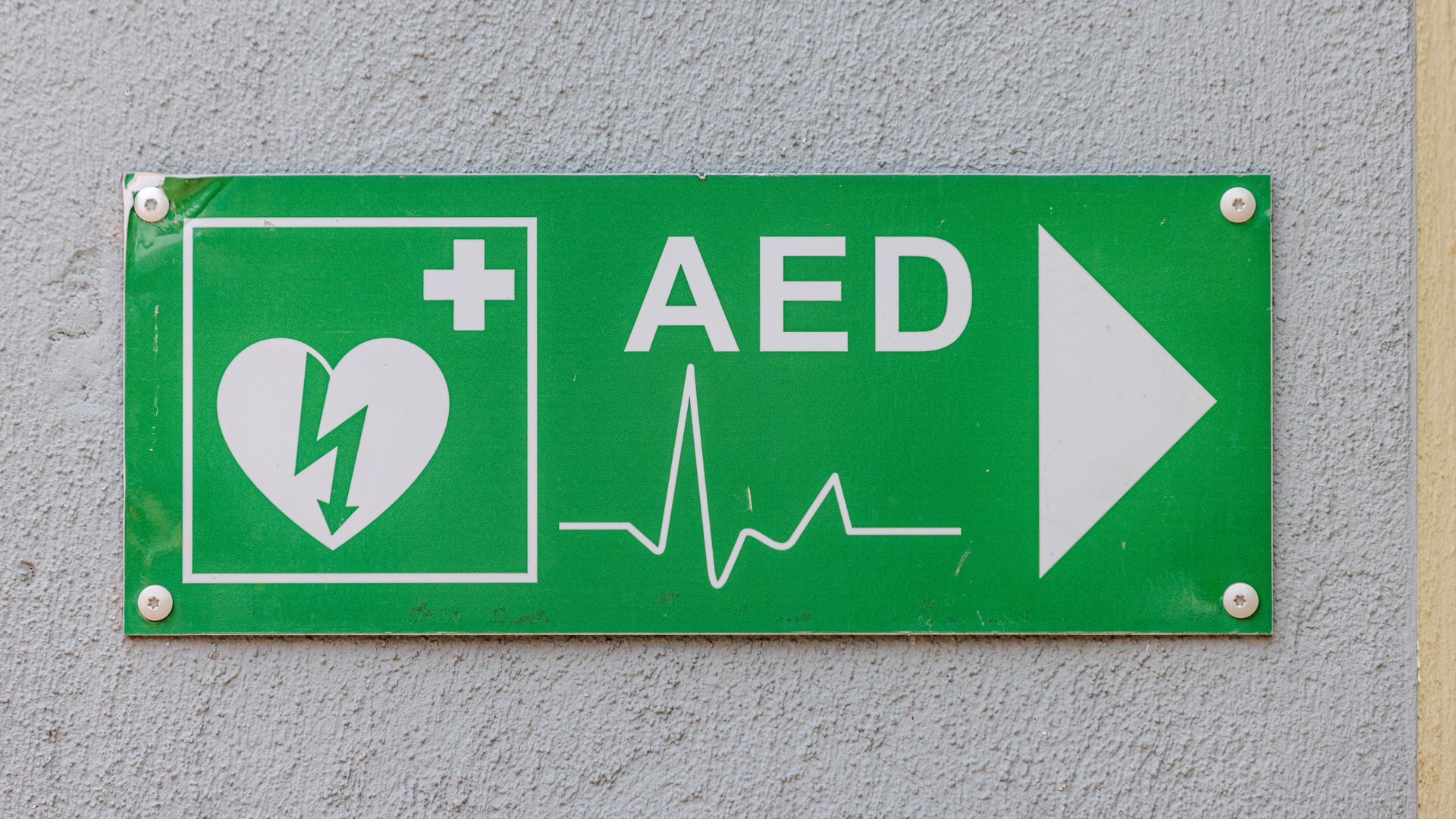 Meer AED's voor het buitengebied: 'Het is écht nodig'