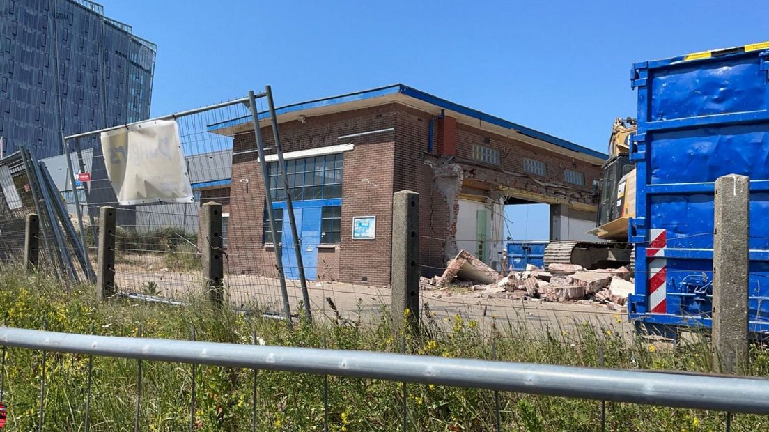 Sloop reddingstation KNRM Scheveningen begonnen