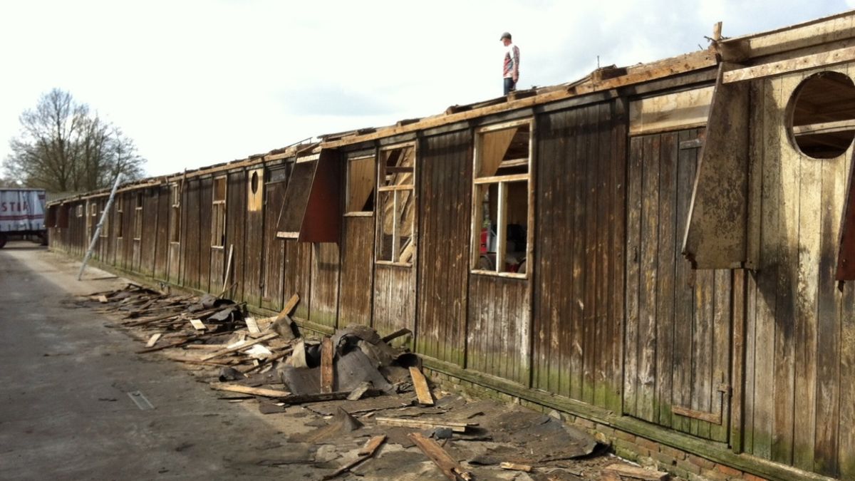 Barak uit Tweede Wereldoorlog naar Nieuw-Balinge