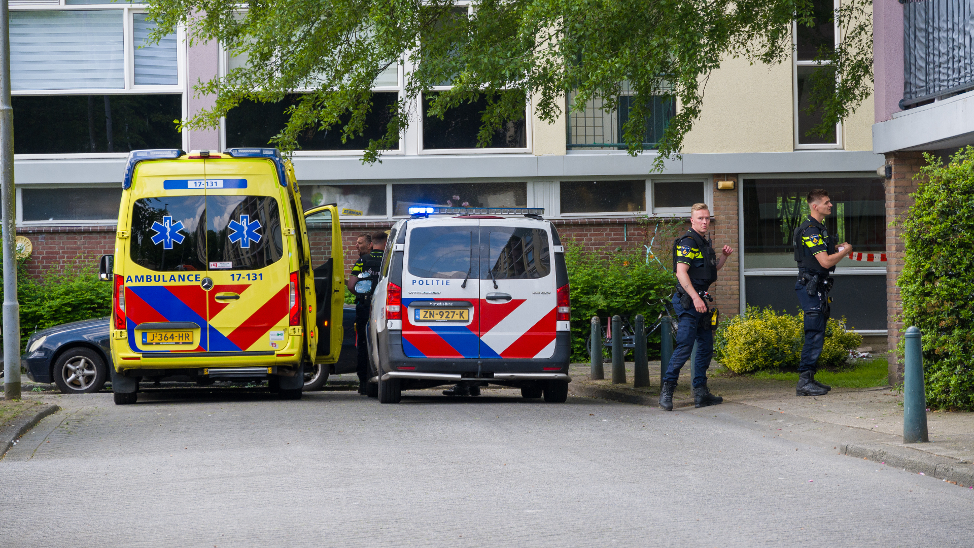 17-jarige Brommerrijder Botst Frontaal Met Auto | Oude Vrouw In ...