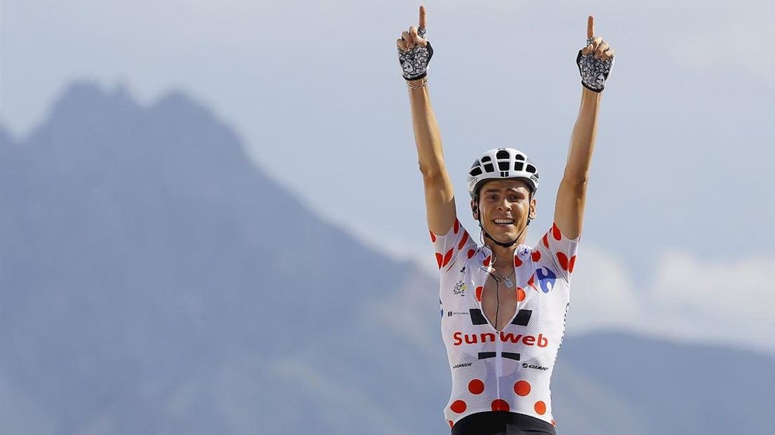 Warren Barguil wint op de Izoard