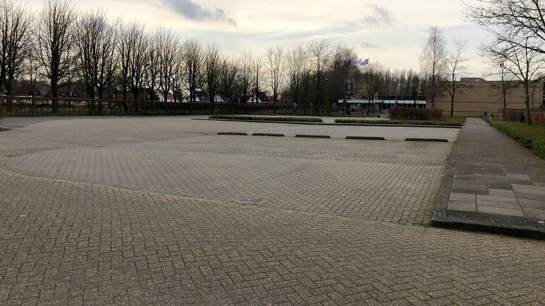 Lege parkeerplaats Thermen in Bad Nieuweschans