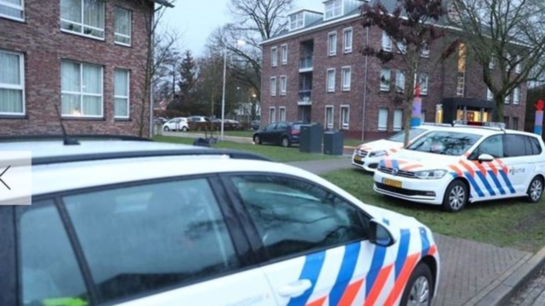 De 59-jarige vrouw uit Doornenburg die haar partner met een hamer heeft vermoord, moet 12 jaar de gevangenis in. Dat heeft de rechtbank in Arnhem maandag bepaald.