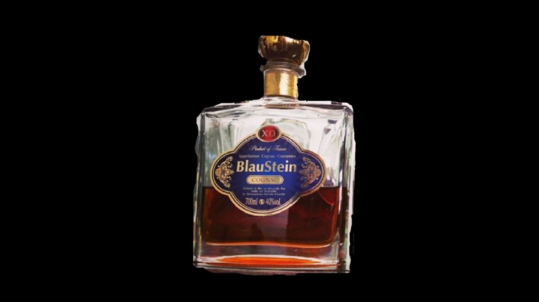 Blaustein XO ‘Exclusive cognac for exclusive people’.