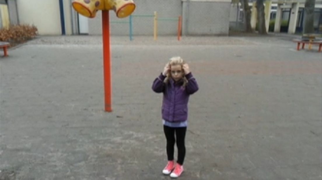 De achtjarige Sharleyne (Rechten: VARA / Zembla)
