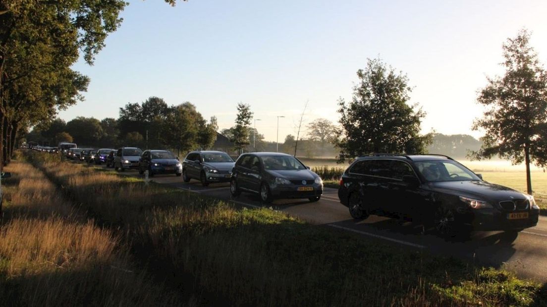 File op N350 tussen Rijssen en Wierden