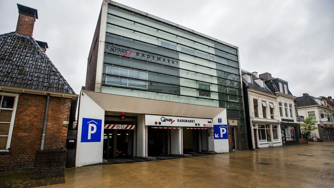 De parkeergarage aan de Rademarkt in de Stad
