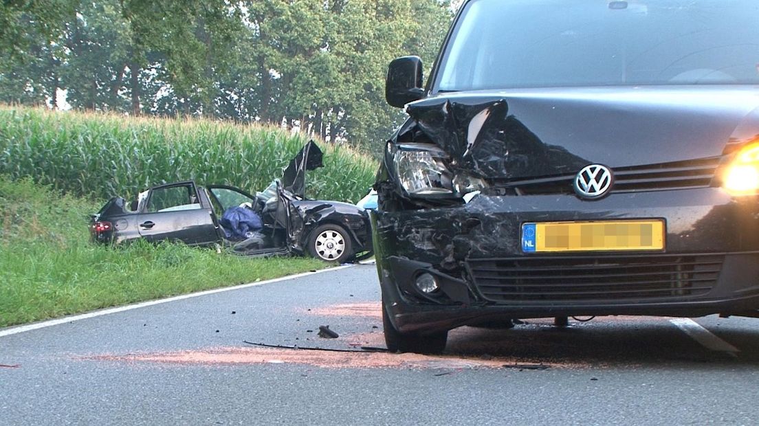 Nederlandse auto betrokken bij ernstig ongeluk met zes gewonden bij Nordhorn