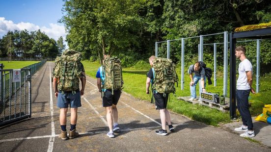 Foto: Keuring bij Defensie is al decennia hetzelfde, behalve voor mensen met korte benen