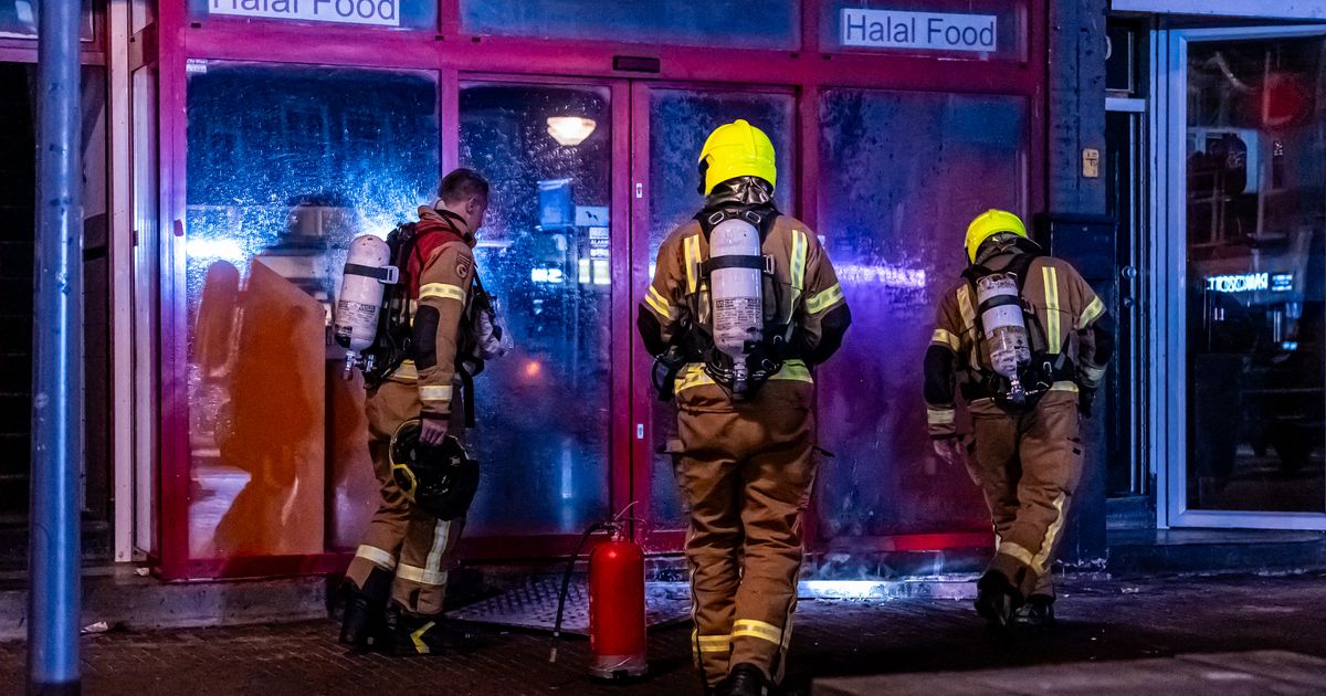 Boy (15) Stops Explosive Plot, Bystander Intervenes