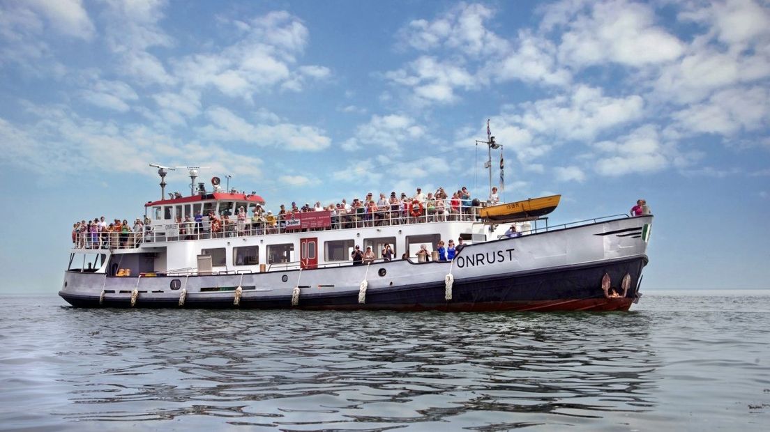 Rondvaartboot De Onrust in goede tijden